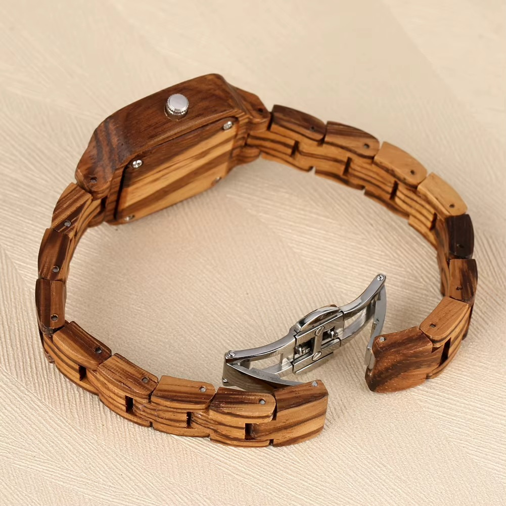 Montre en bois femme Séville modèle carré Zébrano 32 mm avec bracelet en bois et fermoir déployant métallique