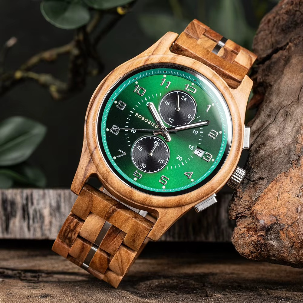 Montre en bois homme modèle Émeraude avec bracelet en bois d'olivier et cadran vert dégradé avec chronographe