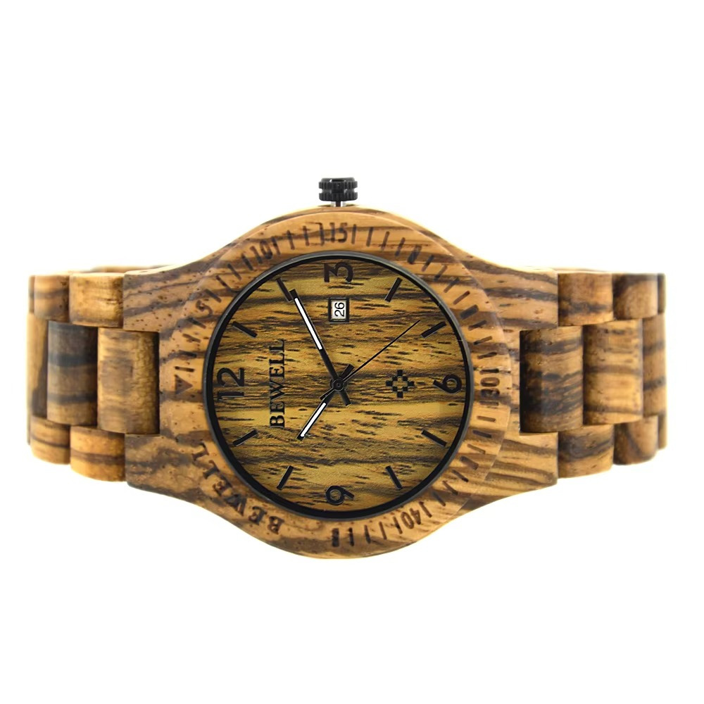Montre en bois zébrano Zanzibar avec cadran gravé et guichet date vue de face
