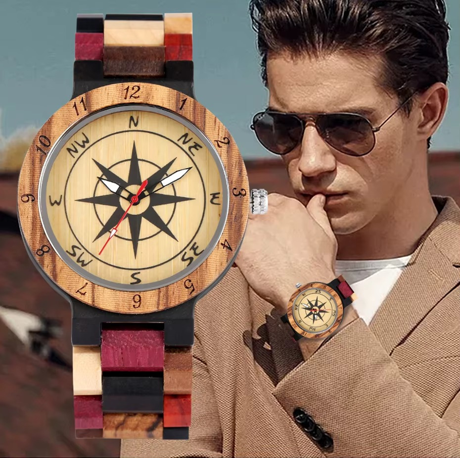 Montre en bois homme Boréal avec cadran boussole 43 mm et bracelet multi-essences en bois naturel