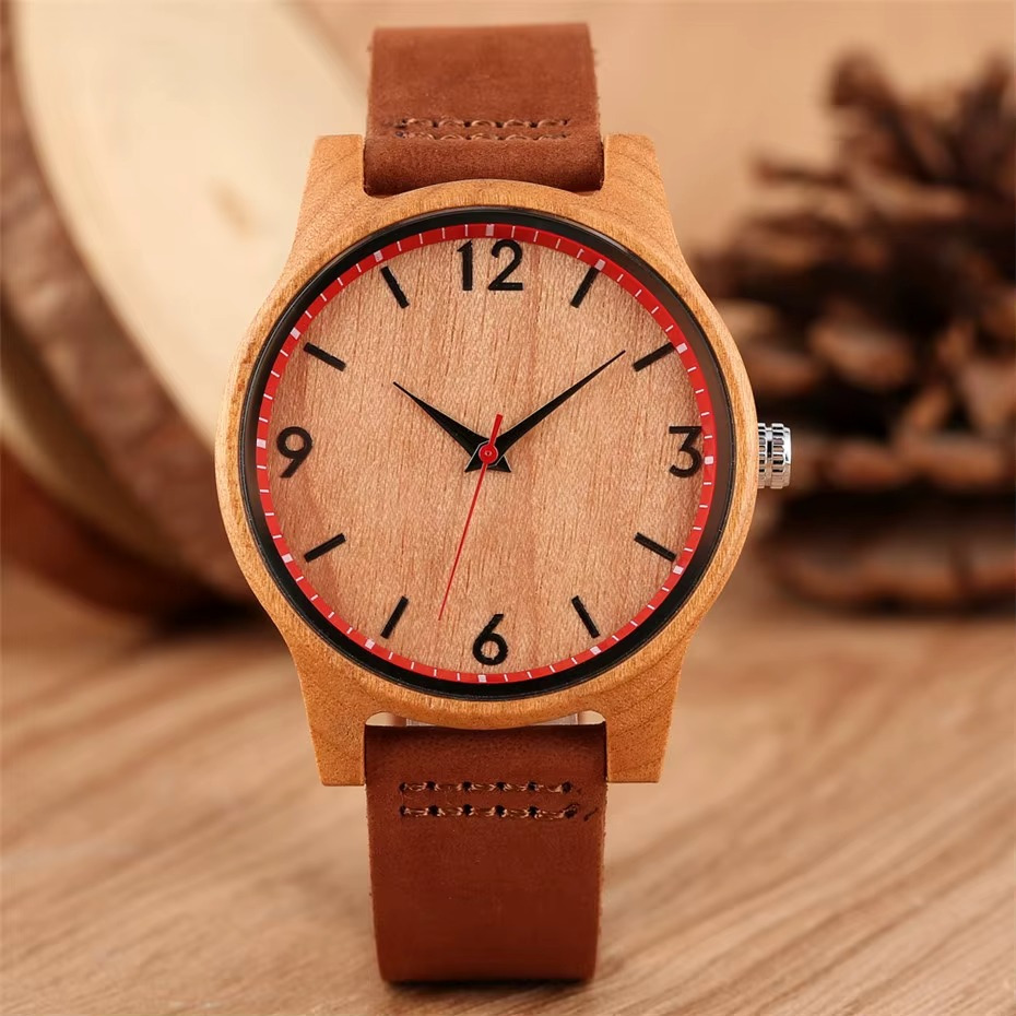 Montre Hanami en bois minimaliste avec cadran cerclé rouge et bracelet en cuir marron