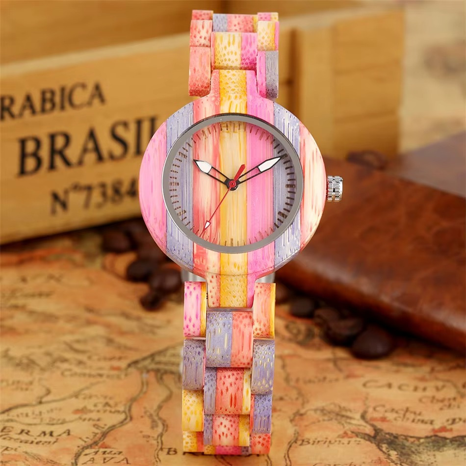 Montre Lumina en bois pour femme 36 mm avec aiguilles lumineuses et bracelet en bois multicolore rose, jaune et violet