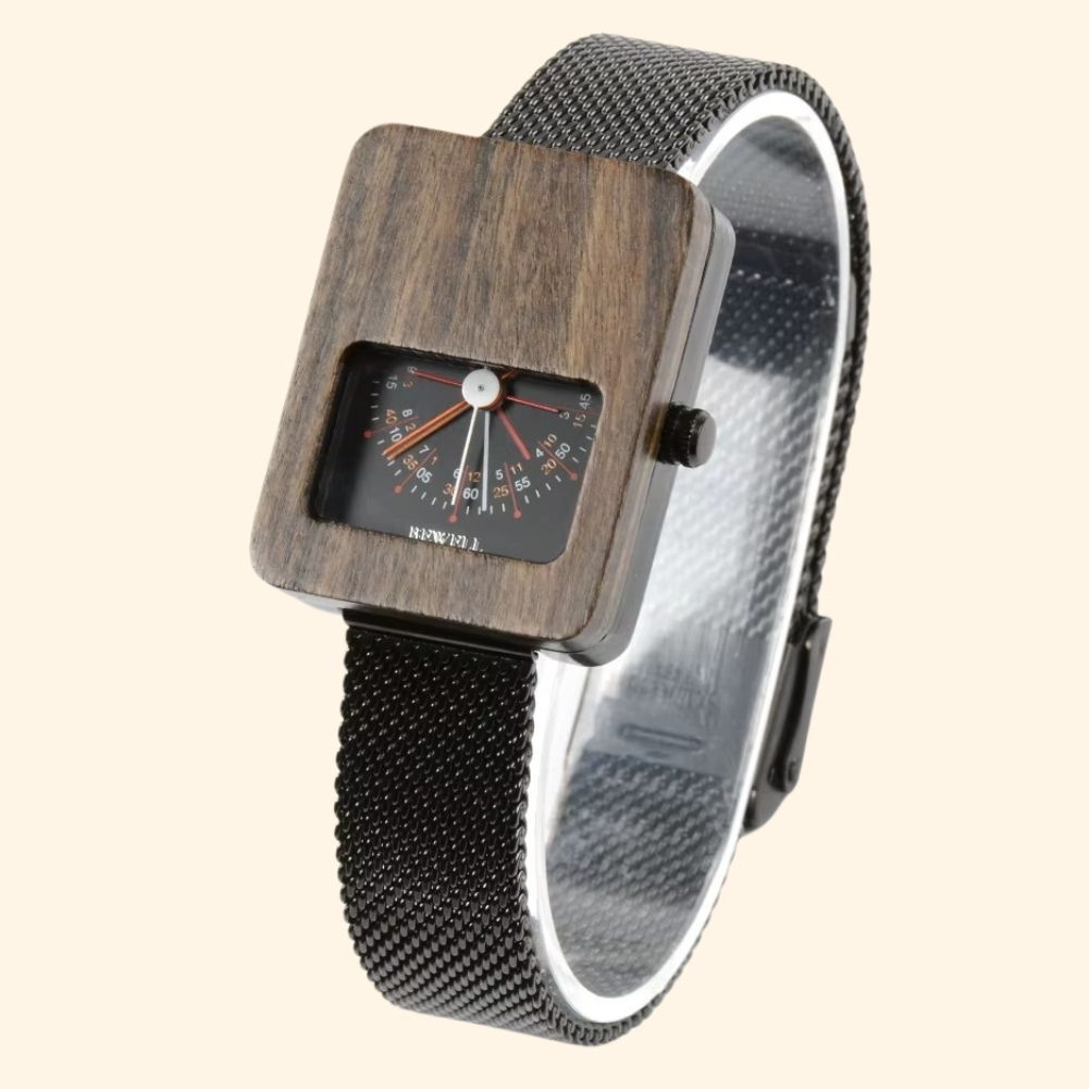 Montre femme Milan en bois et acier avec cadran éventail et bracelet maille noir vue de côté