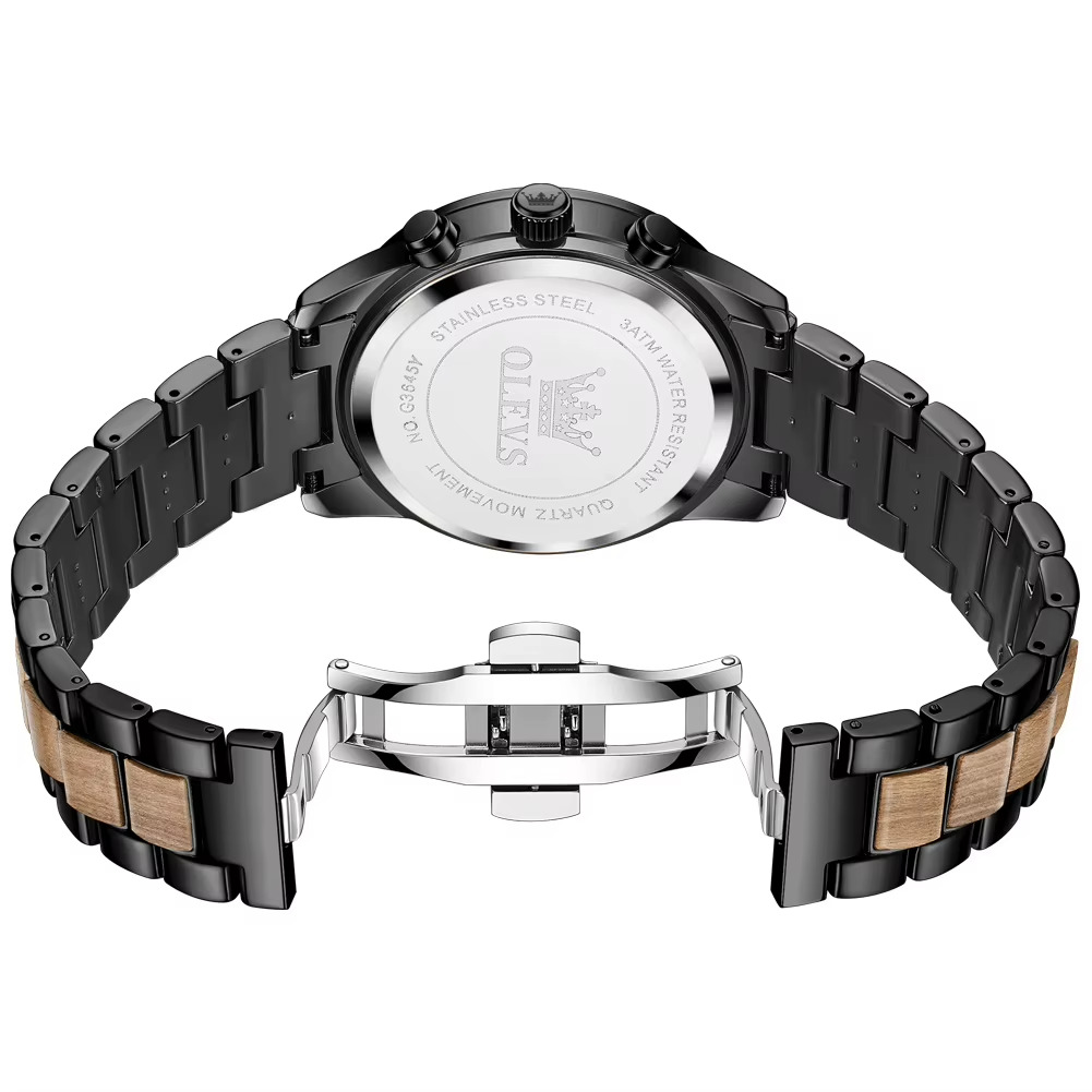 Montre Sahara pour homme avec bracelet en bois et acier noir vue arrière sur le fermoir déployant et le boîtier rond